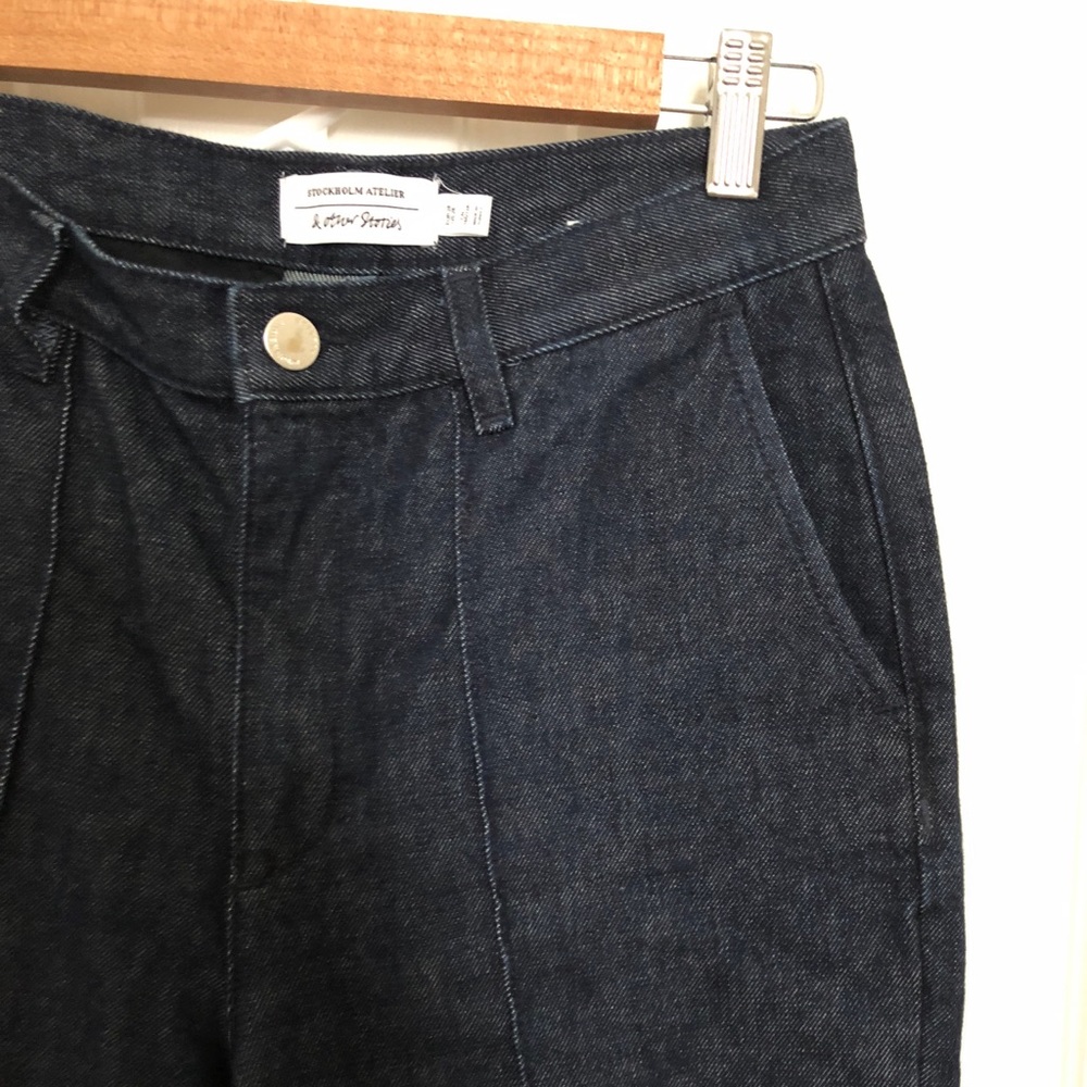 & Other Stories Stockholm Straight Leg Jean - Picture 2 of 3